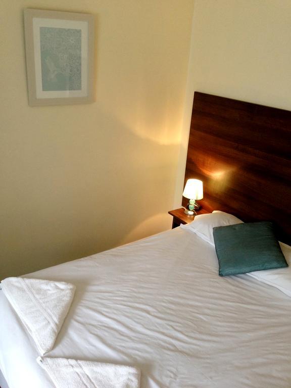 St Albans The Avalon House酒店 客房 照片